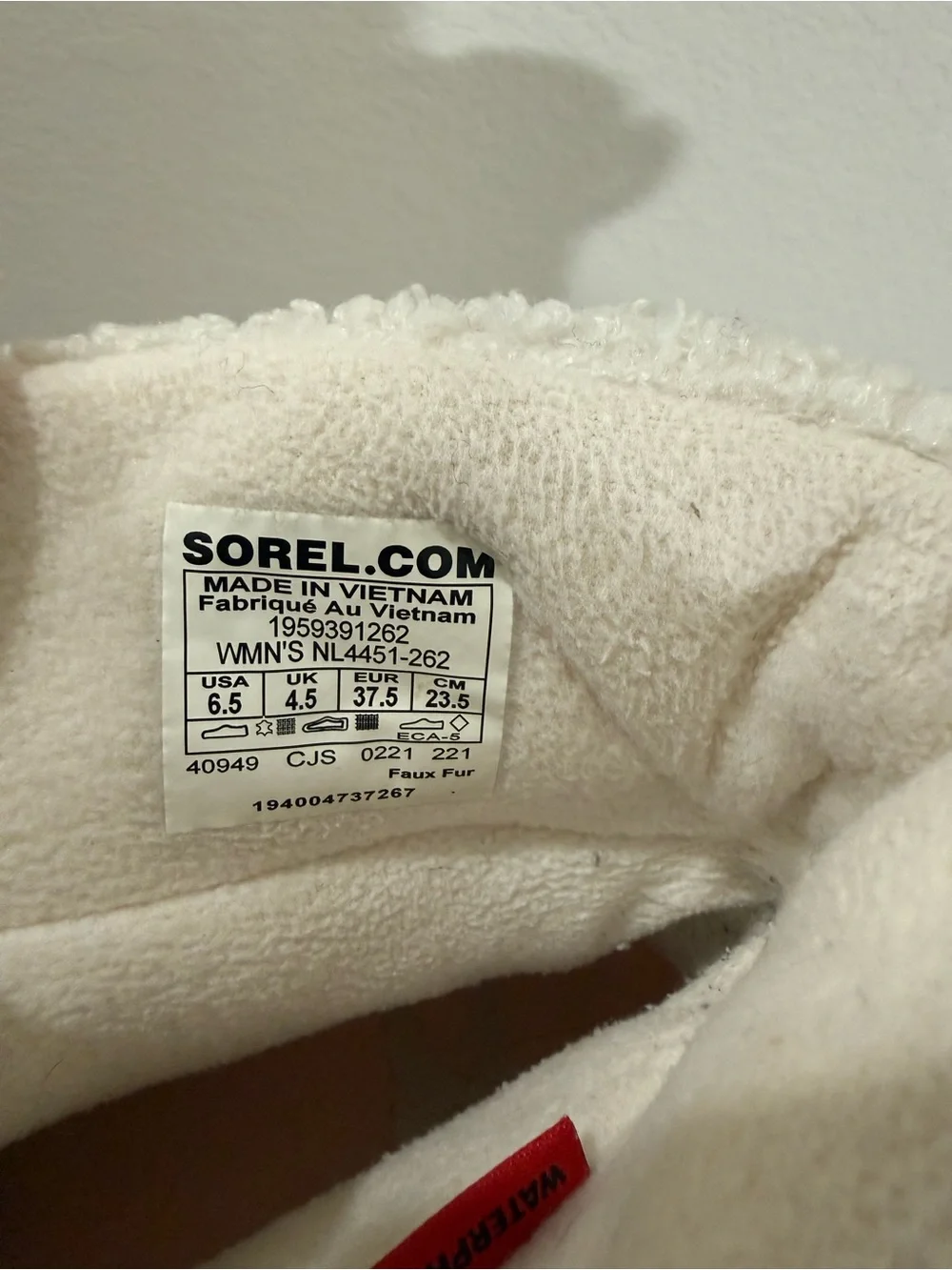 Sorel warm sherpa